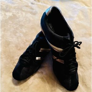 Coach Vintage Jayme Sneaker size 8 1/2